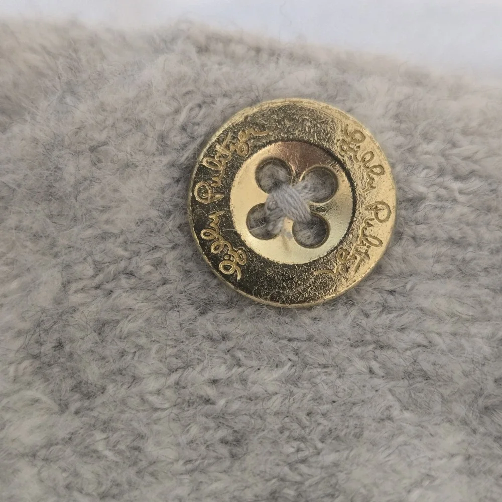 Lilly Pulitzer Arna Pullover Sweater Gray Gold Button Detail XXS Fits Up To Med - Picture 4 of 7